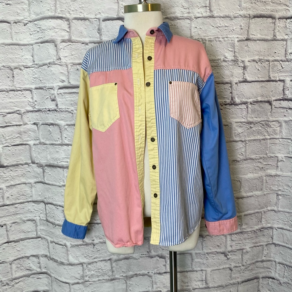 Vintage 🏖️ 100% Cotton. Colorblock Mixed Media Button Up Shirt. Size M.